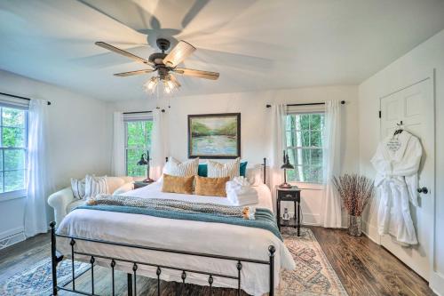 Riverfront Sugar Grove Home: Hot Tub & Views! in Valle Crucis (NC)