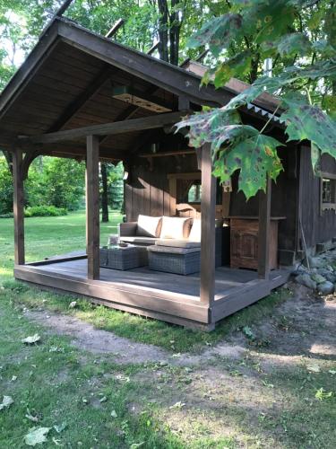 Medže dirbtuve (Medze dirbtuve) in Gataučiai