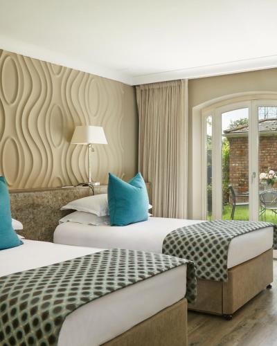 Lion Quays Hotel & Spa Room Type - Feature Twin Room