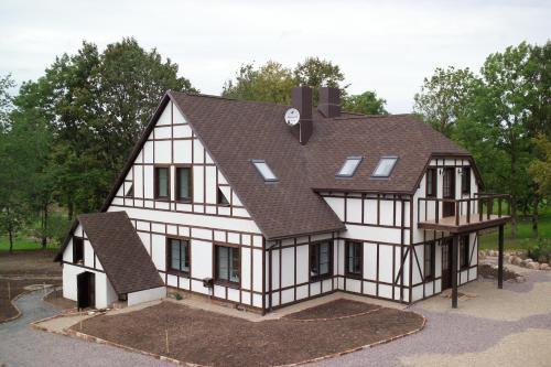 Vista exterior, Smuku Muiza in Jaunpils