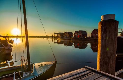 Ferienwohnung Düne mit Kamin und 2 Bädern in Boltenhagen