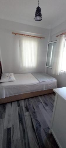 Rahat Ev - Tap to explore photos