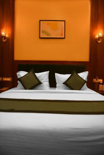 Superior Double Room image 10