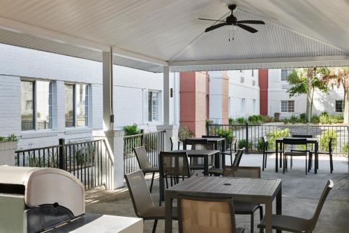 Facilities, Candlewood Suites Charleston-Ashley Phosphate By IHG in Charleston (SC)