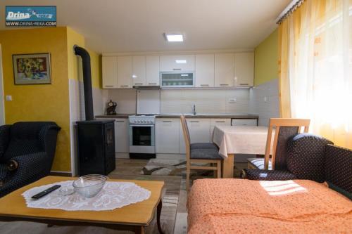 Apartman Raj Macevine