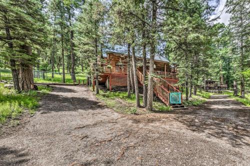 B&B Ruidoso - Tree-Lined Pollys Perch with Mountain Views! - Bed and Breakfast Ruidoso