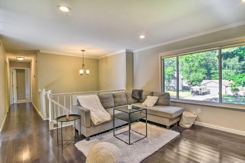 Pet-Friendly Michigan Home: 5 Mi to State Park! in West Bloomfield Township (MI)