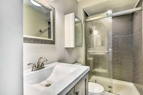 Pet-Friendly Michigan Home: 5 Mi to State Park! in West Bloomfield Township (MI)