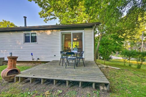 Pet-Friendly Michigan Home: 5 Mi to State Park! in West Bloomfield Township (MI)