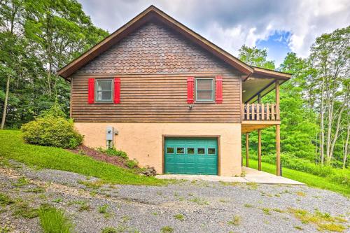 Slaty Fork Escape with Mountain View and Hot Tub!