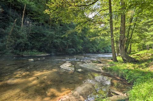 Sparta Tiny Cabin with Deck, Grill and River Access! in Sparta, USA