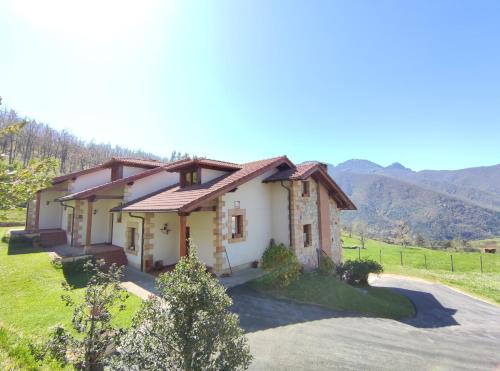 Accommodation in Pesaguero-La Parte