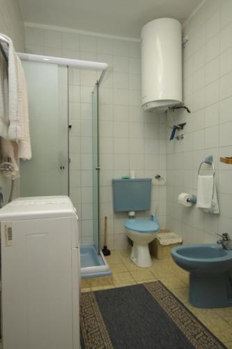 Apartments with a parking space Pula - 7681 - image 6