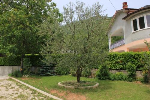 Apartments with a parking space Moscenicka Draga Opatija - 7740 - image 7