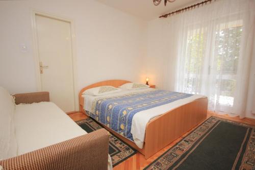 Apartments with a parking space Moscenicka Draga Opatija - 7740 - image 12