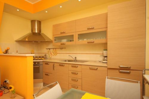 Apartments with a parking space Lovran Opatija - 7782 - image 11