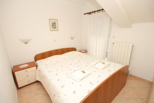 Apartments with a parking space Medveja, Opatija - 7721