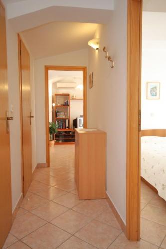 Apartments with a parking space Medveja, Opatija - 7721