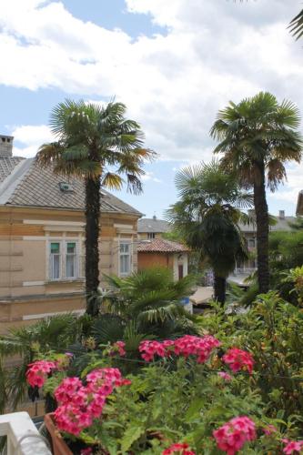 Apartments by the sea Opatija - 7848 - image 2