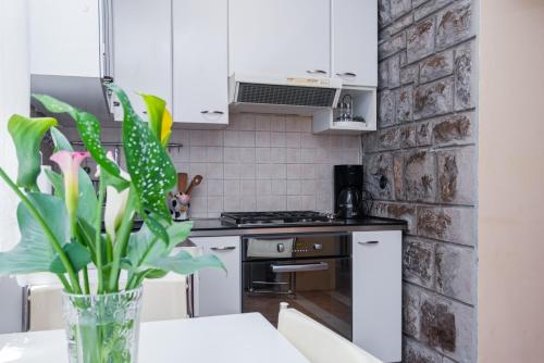 Two-Bedroom Apartment with Terrace image 7