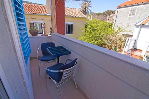 Apartments by the sea Veli Losinj Losinj - 7959 - image 14
