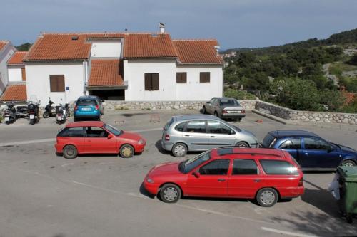 Apartments with a parking space Mali Losinj (Losinj) - 7998 - image 7
