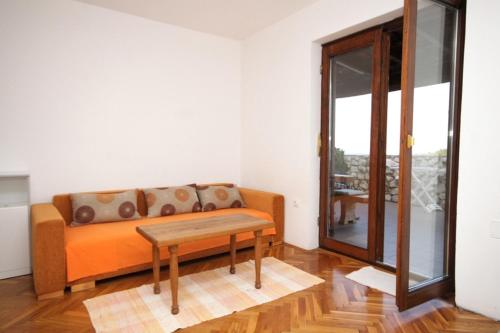 Apartments with a parking space Mali Losinj (Losinj) - 7998 - image 8