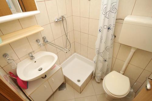 Apartments by the sea Mali Losinj (Losinj) - 7979 - image 2