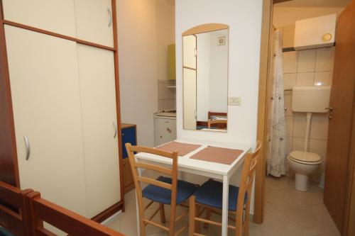 Apartments by the sea Mali Losinj (Losinj) - 7979 - image 10