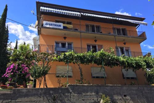 Apartments with a parking space Opatija - 7902 - image 5