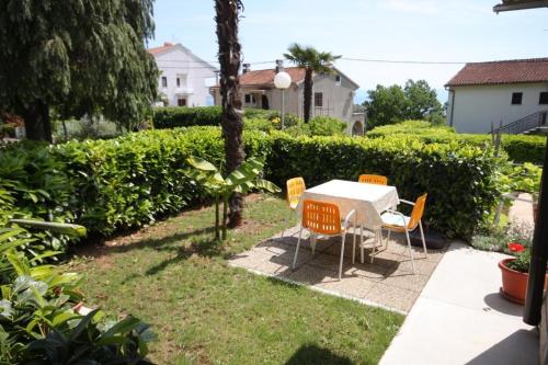 Apartments with a swimming pool Lovran Opatija - 7707 - main image