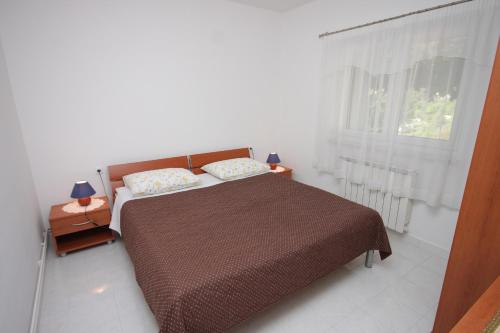 Apartments with a parking space Moscenicka Draga Opatija - 7786 - image 2