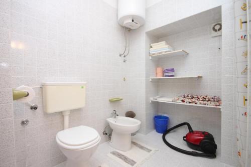Apartments with a parking space Moscenicka Draga Opatija - 7786 - image 13