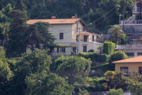 Apartments by the sea Medveja, Opatija - 7924