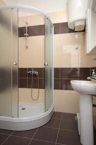 Apartment Tri Zala 9237a - image 4