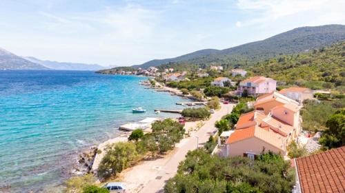  Apartments by the sea Kneza, Korcula - 9168 in Račišće