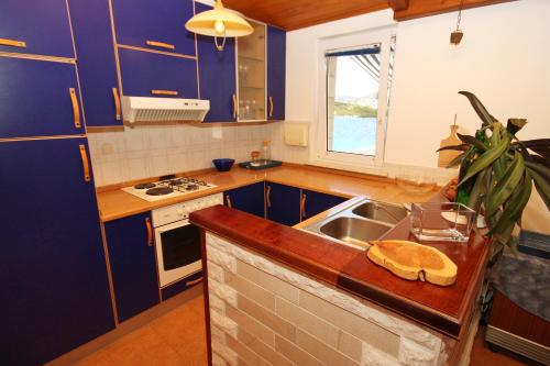 Apartments by the sea Kneza Korcula - 9171 - image 14
