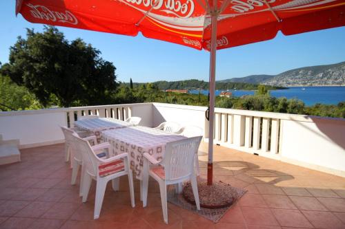 Seaside apartments with a swimming pool Kneza Korcula - 9269 - image 11