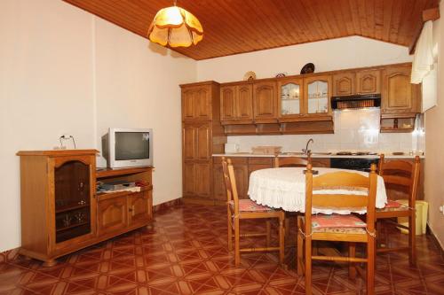 Apartments by the sea Brna Korcula - 9187 - image 3