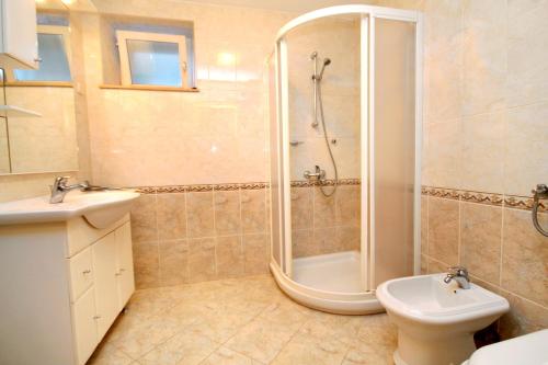 Apartments by the sea Cove Vrbovica bay - Vrbovica (Korcula) - 9225 - image 13