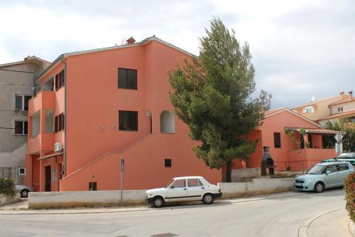  Apartments with a parking space Pula - 7664 in Pula
