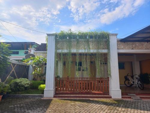 Homestay Simply Homy dekat Tugu Jogja dan Monjali