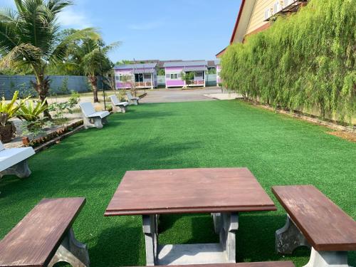 Raintown Cottage near Spritzer Ecopark