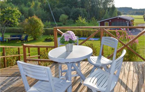 Amazing Home In Hagalund-mjlby With Wifi