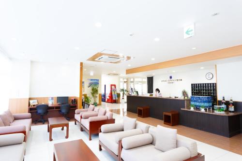 Lobby, Hotel Peace Island Miyakojima Shiyakusho Tori in Miyako Airport