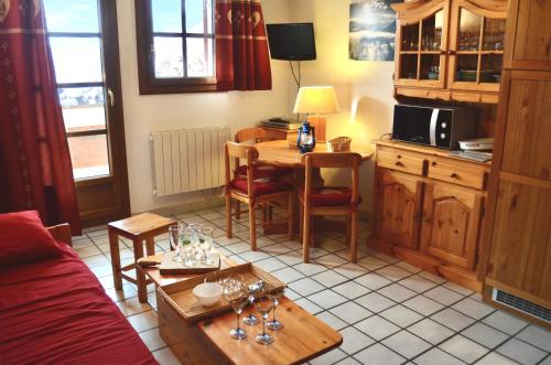 Granges 8 - BEL APPT 4P AU PIED DES PISTES DOMAINE ALPE D'HUEZ - Apartment - Villard Reculas