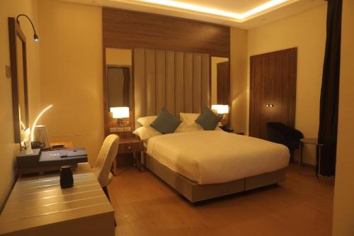 hotel photo