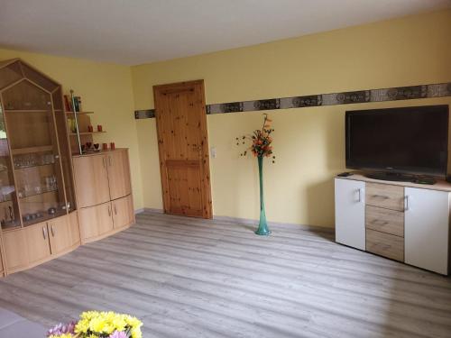 Land,Wald und Wiese in Kittendorf