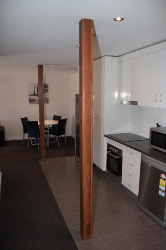 Cocina, Icon on Isa in Mount Isa