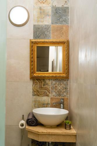 Unique 1 bedroom in hearth of old city Valetta, Valletta (zdjęcie 9)